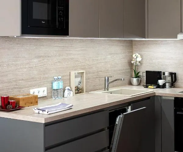 Center Free Parking * 塔林