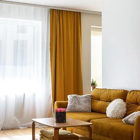 アパート Center Free Parking タリン